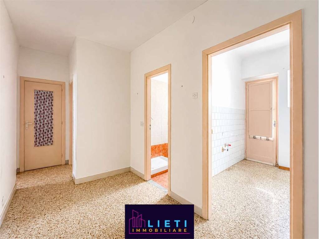 appartamento in affitto a Taranto in zona Italia-Montegranaro