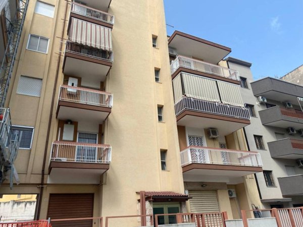 appartamento in affitto a Taranto in zona Italia-Montegranaro