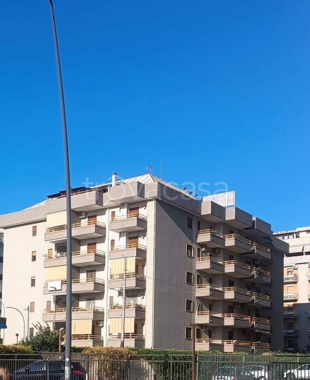 appartamento in affitto a Taranto in zona Italia-Montegranaro