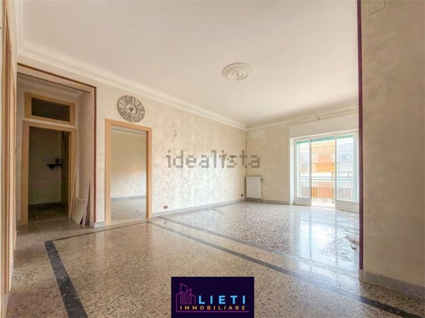 appartamento in affitto a Taranto in zona Borgo