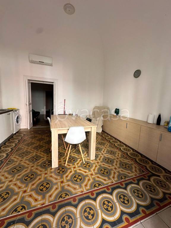 appartamento in affitto a Taranto in zona Borgo