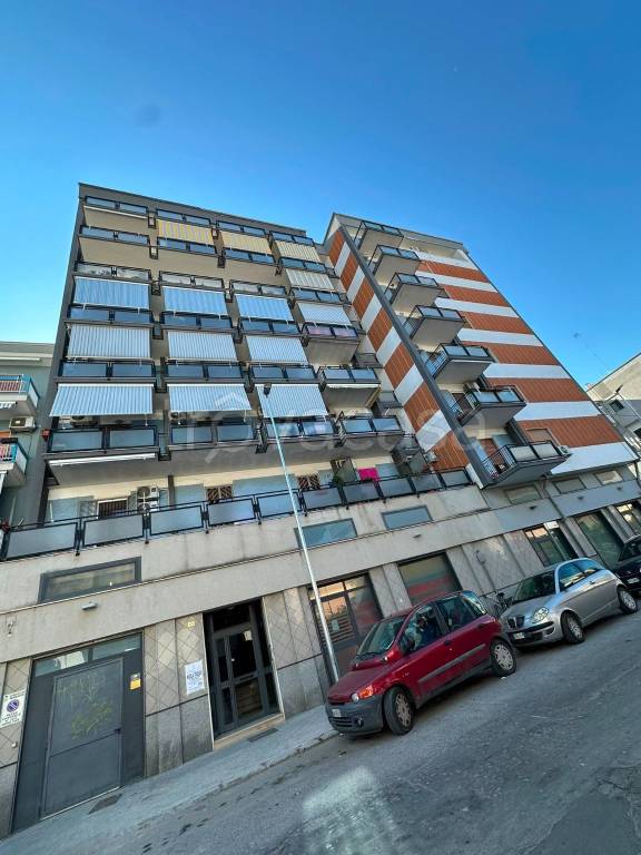 appartamento in affitto a Taranto in zona Tre Carrare-Battisti