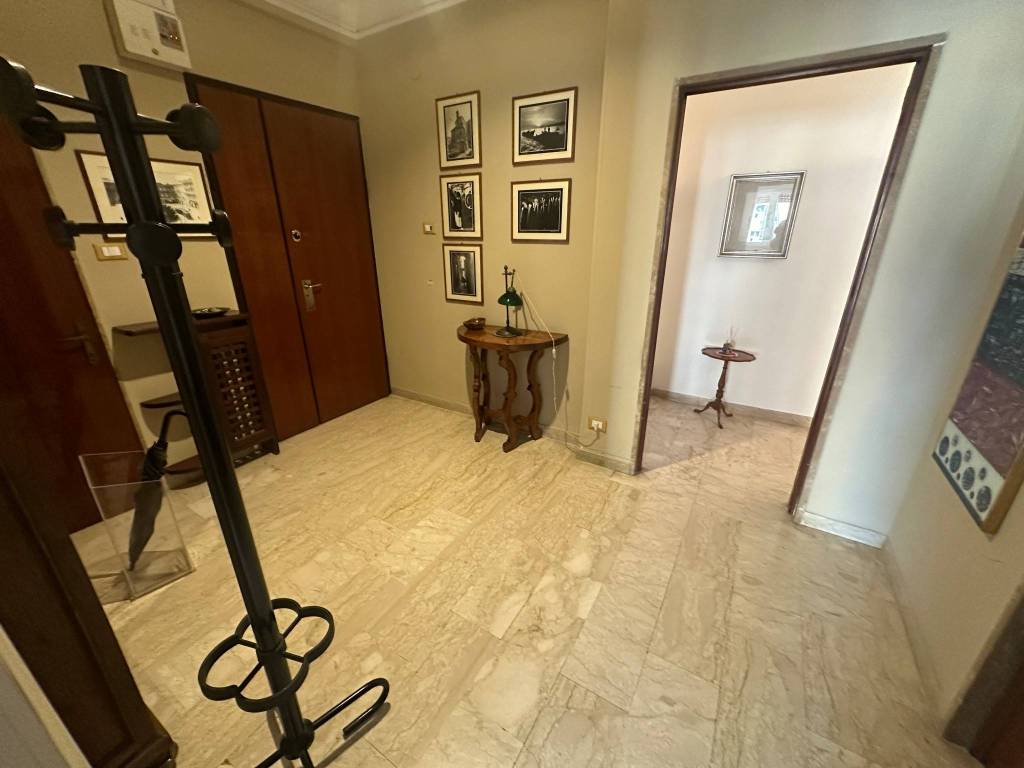 appartamento in affitto a Taranto in zona Borgo