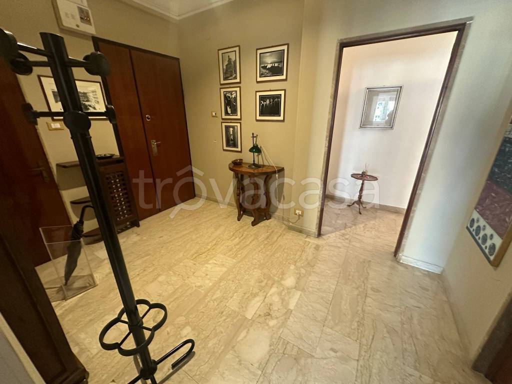 appartamento in affitto a Taranto in zona Borgo