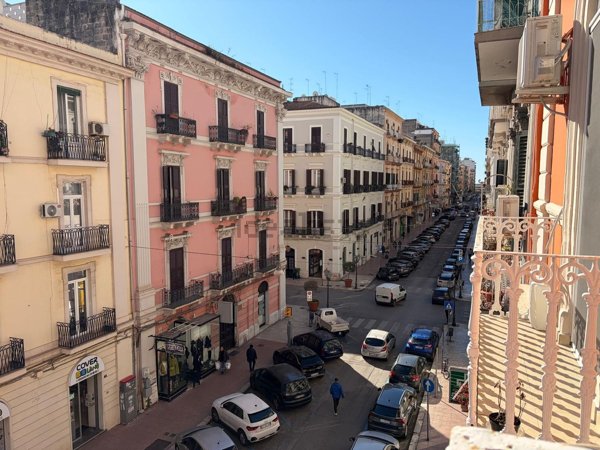 appartamento in affitto a Taranto in zona Borgo