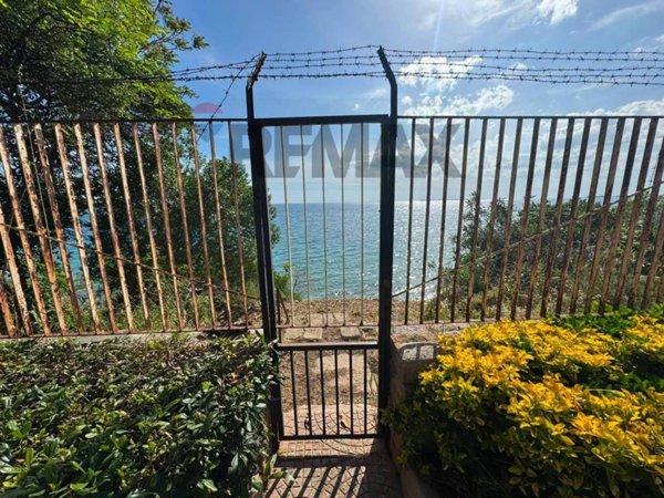 appartamento in affitto a Taranto in zona Italia-Montegranaro