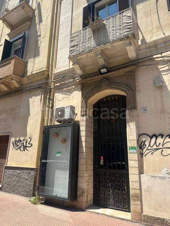 negozio in affitto a Taranto in zona Borgo