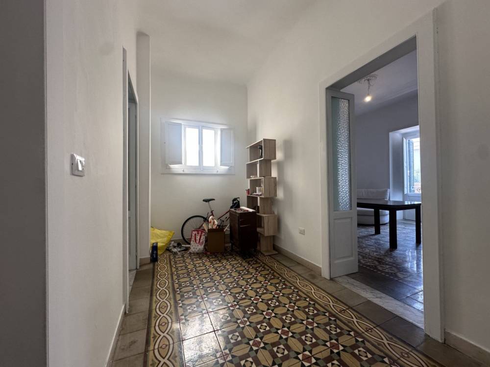 appartamento in affitto a Taranto in zona Borgo