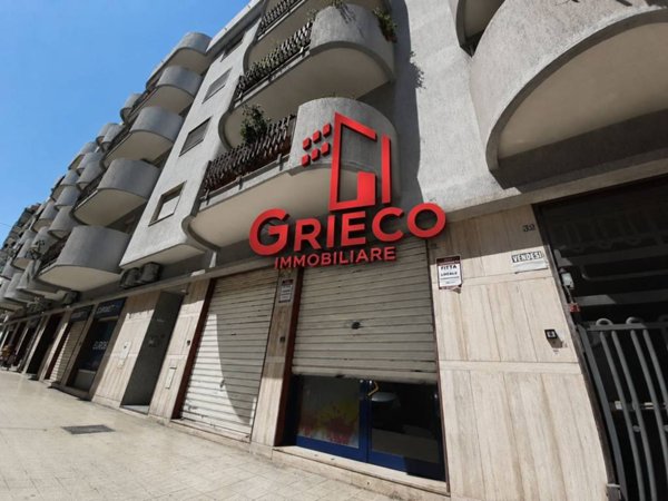 negozio in affitto a Taranto in zona Borgo