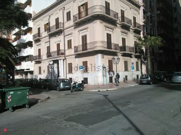locale commerciale in affitto a Taranto in zona Borgo