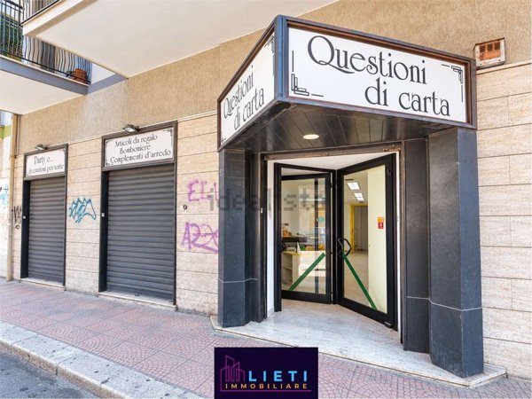 locale commerciale in affitto a Taranto in zona Italia-Montegranaro