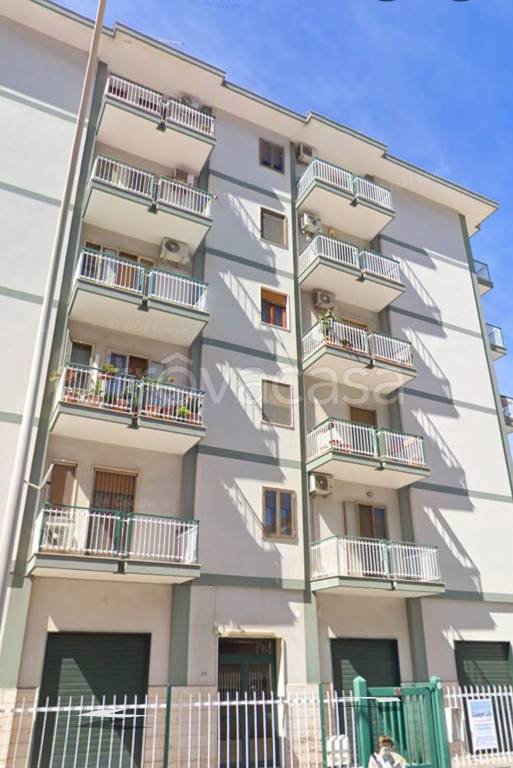 appartamento in affitto a Taranto in zona Tre Carrare-Battisti