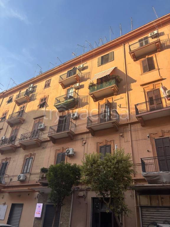 appartamento in affitto a Taranto in zona Borgo