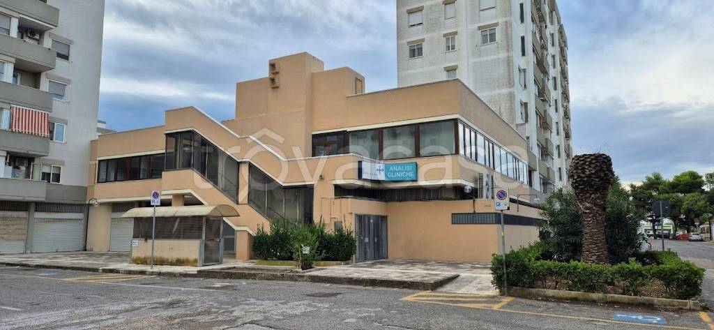 ufficio in affitto a Taranto in zona Lama