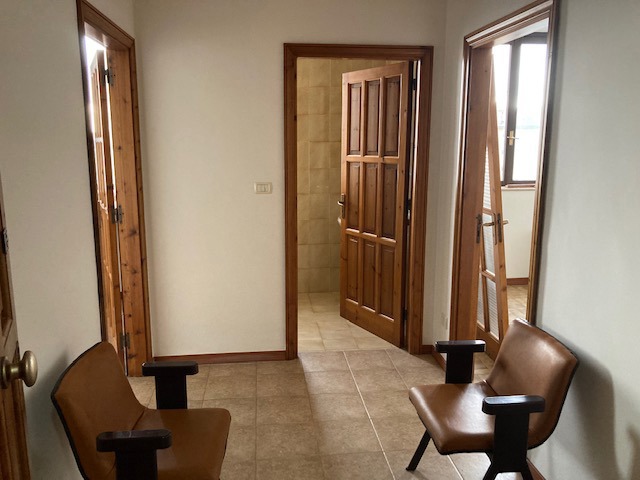 ufficio in affitto a Brindisi in zona Centro Città