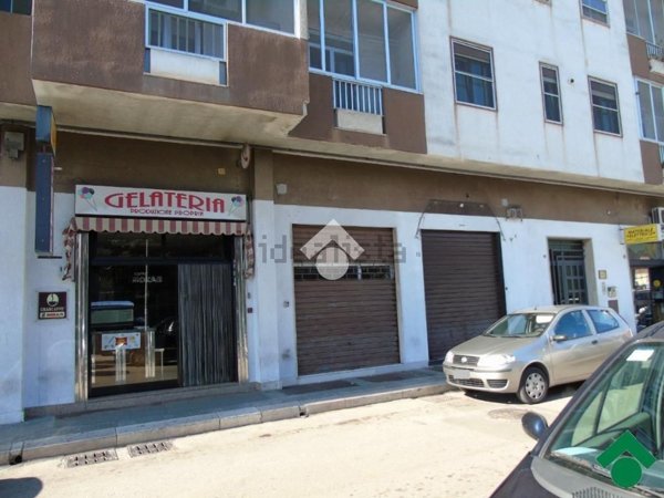 locale commerciale in affitto a Brindisi