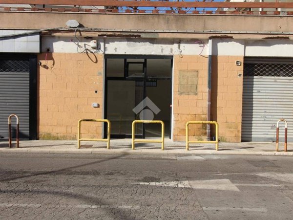 negozio in affitto a Brindisi in zona Sant'Angelo