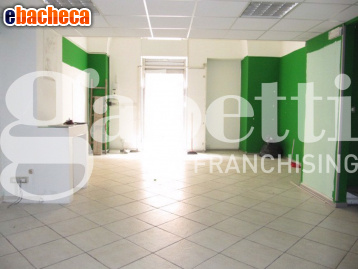 locale commerciale in affitto a Brindisi in zona Centro Città