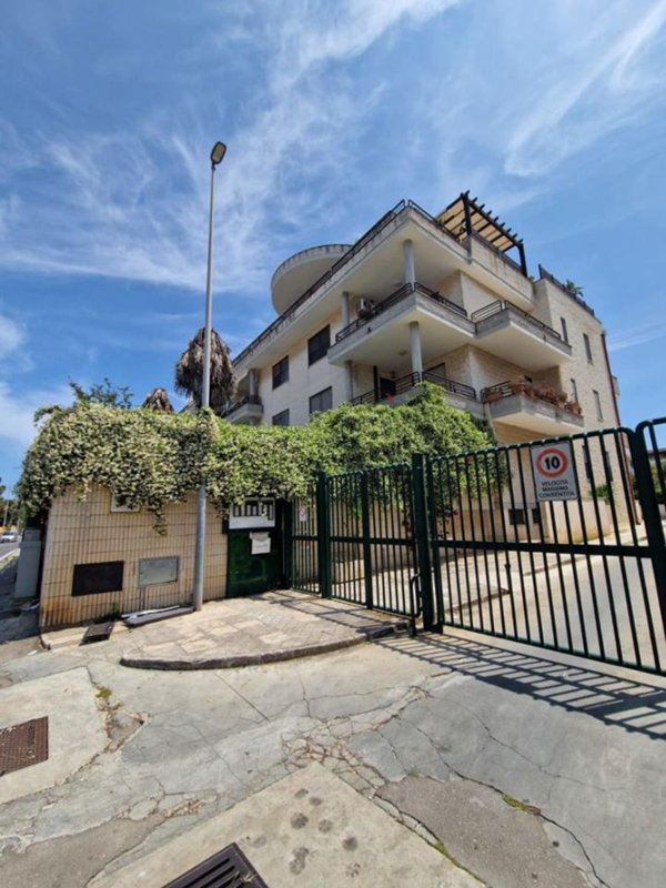 appartamento in affitto a Brindisi in zona Paradiso