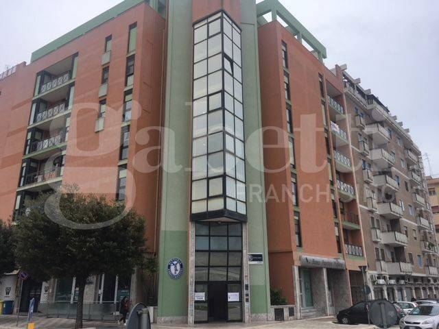 appartamento in affitto a Brindisi in zona Commenda