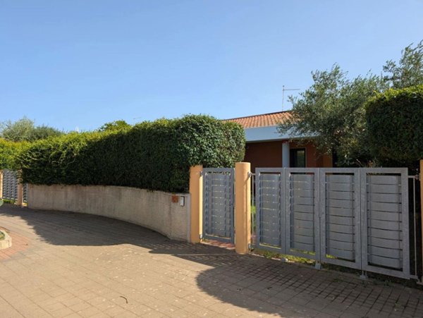 casa indipendente in affitto a Brindisi in zona Paradiso