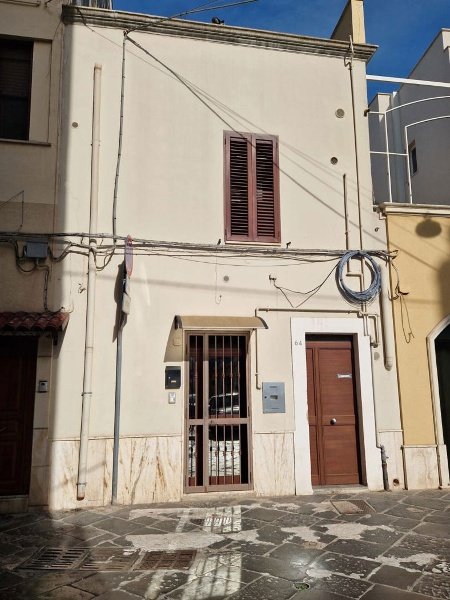 appartamento in affitto a Brindisi in zona Centro Città