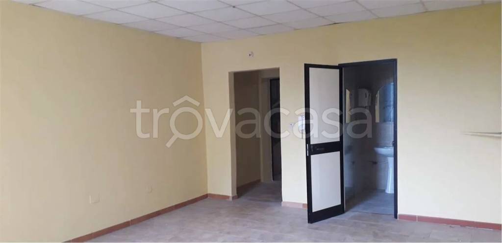 ufficio in affitto a Brindisi in zona Centro Città