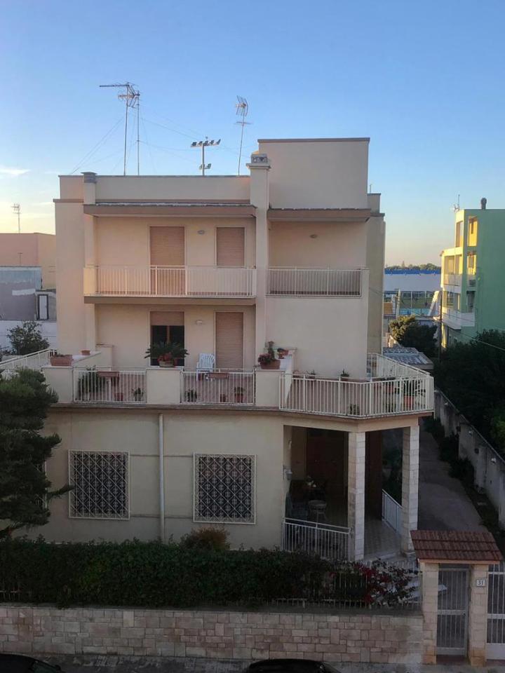 appartamento in affitto a Brindisi in zona Paradiso