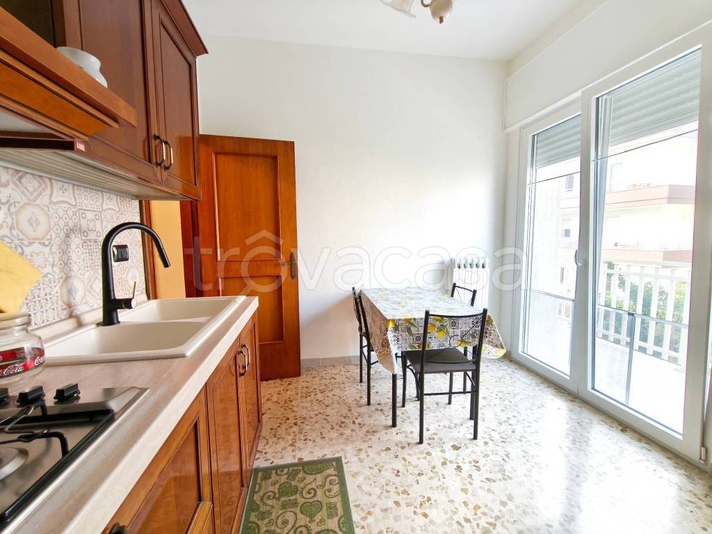 appartamento in affitto a Brindisi