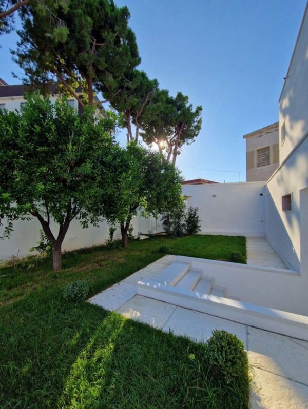 casa indipendente in affitto a Brindisi in zona Centro Città