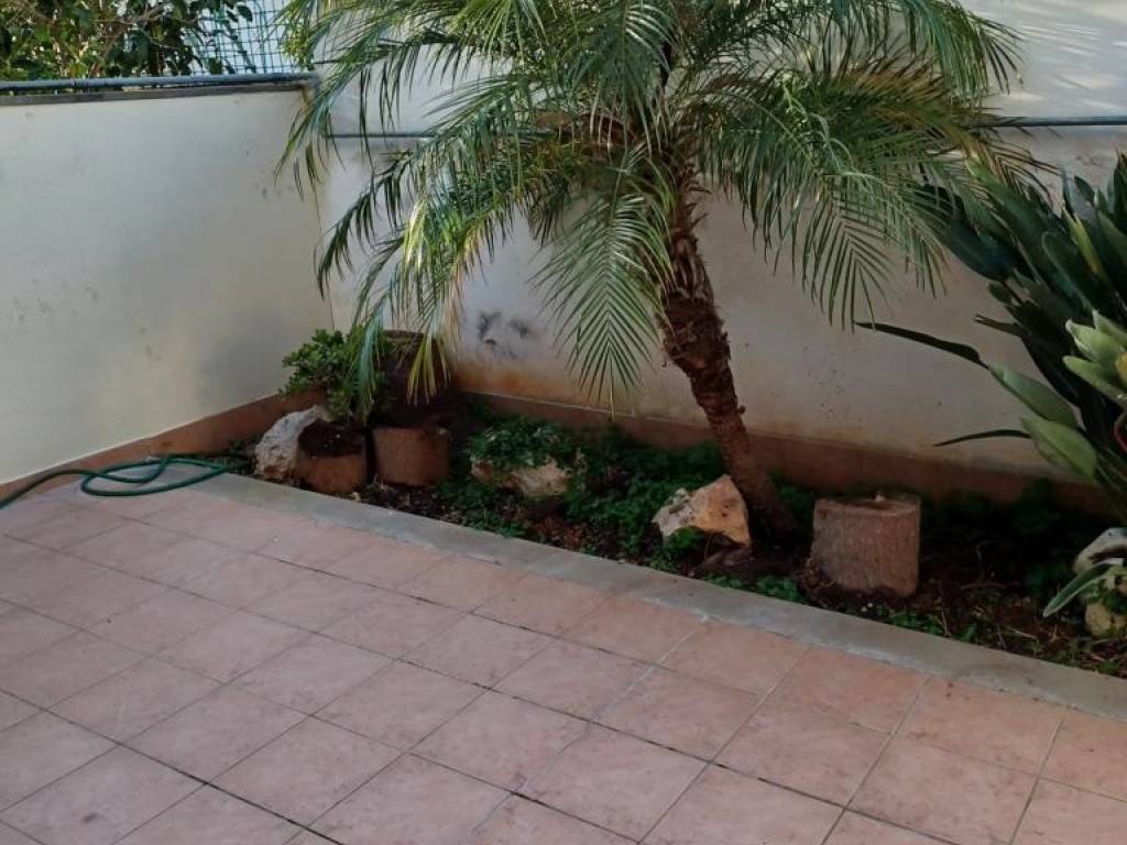 appartamento in affitto a Brindisi in zona Minnuta