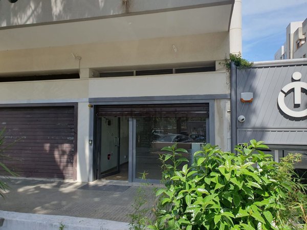 locale commerciale in affitto a Brindisi