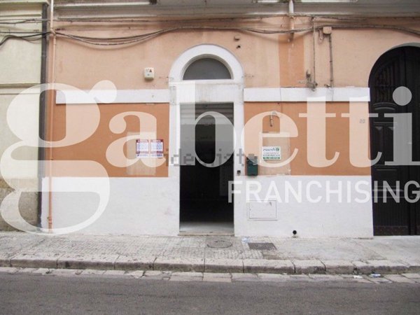 locale commerciale in affitto a Brindisi in zona Centro Città