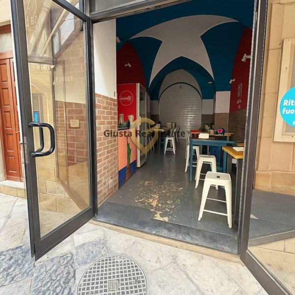 negozio in affitto a Brindisi