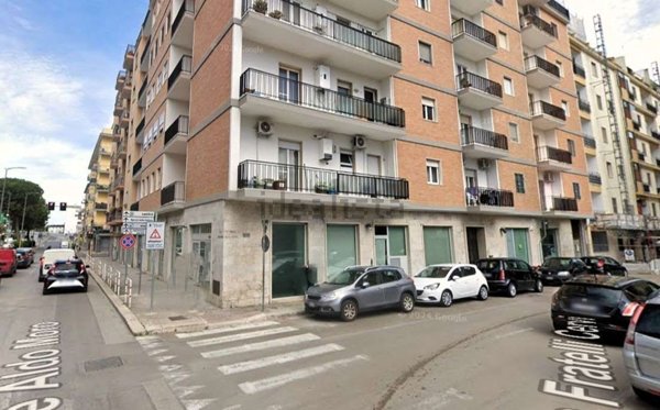 locale commerciale in affitto a Brindisi in zona Commenda