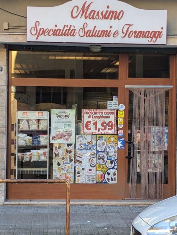 negozio in affitto a Brindisi in zona Commenda