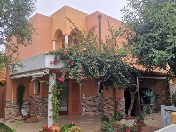 casa indipendente in affitto a Brindisi in zona Paradiso