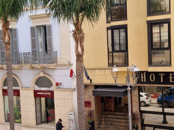 appartamento in affitto a Brindisi in zona Commenda