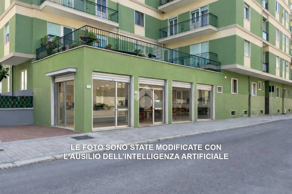 negozio in affitto a Brindisi in zona Commenda