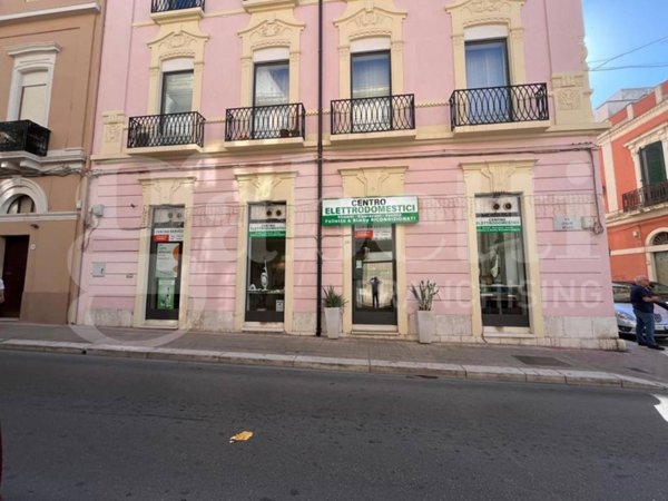 negozio in affitto a Brindisi