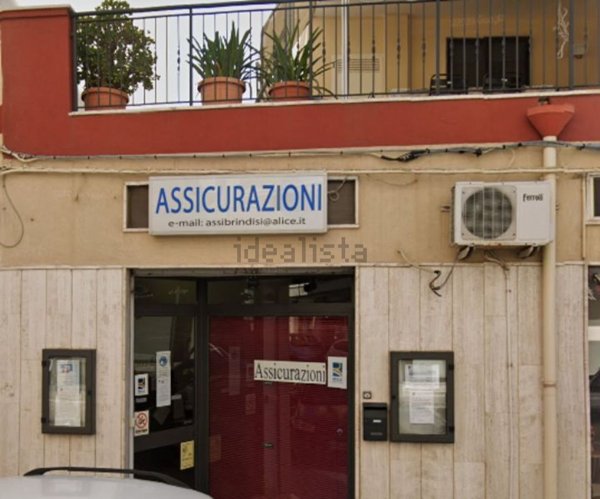 locale commerciale in affitto a Brindisi in zona Cappuccini
