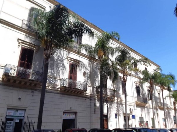 appartamento in affitto a Brindisi in zona Centro Città
