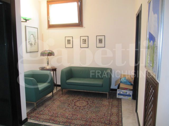 ufficio in affitto a Brindisi in zona Centro Città