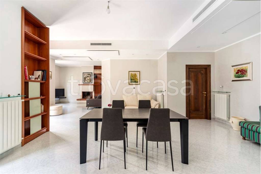 appartamento in affitto a Carovigno in zona Torre Santa Sabina