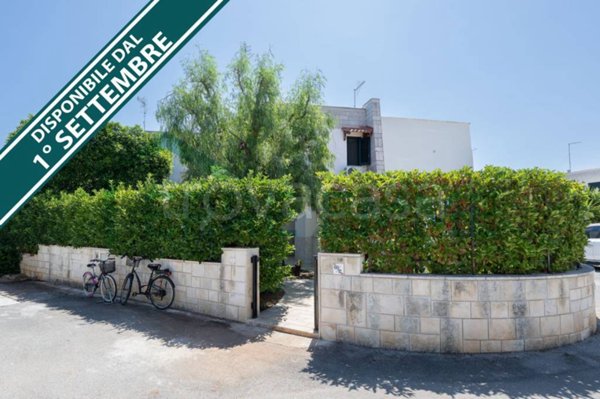 casa indipendente in affitto a Carovigno in zona Serranova