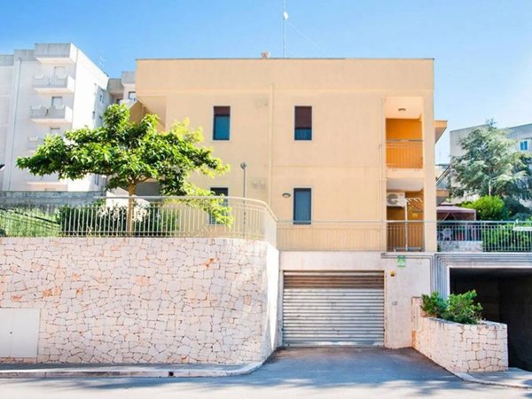 negozio in affitto a Cisternino