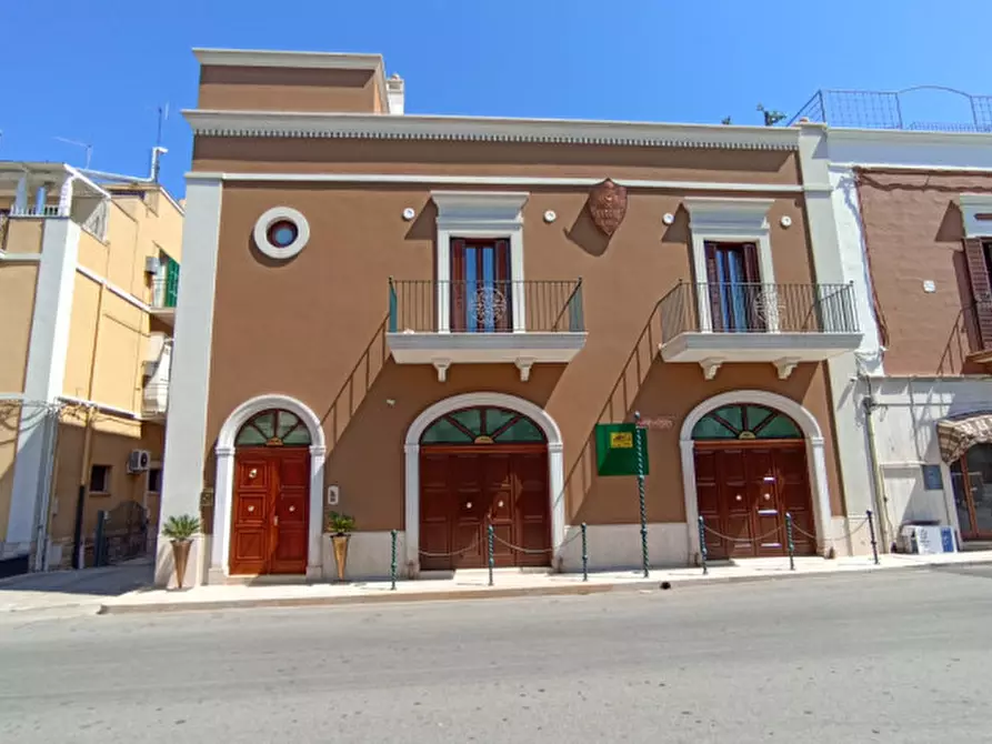negozio in affitto a Fasano