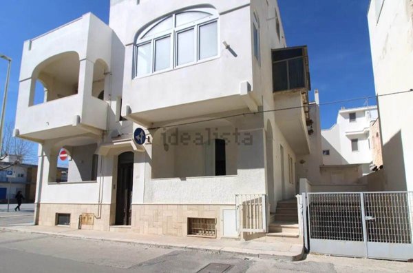 appartamento in affitto a Fasano in zona Torre Canne