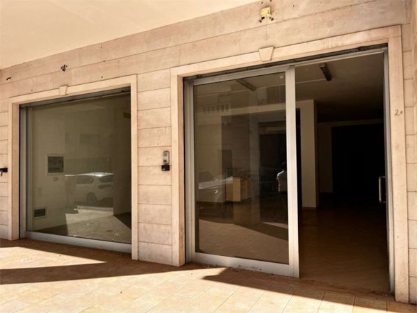 negozio in affitto a Francavilla Fontana