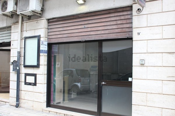 locale commerciale in affitto a Francavilla Fontana